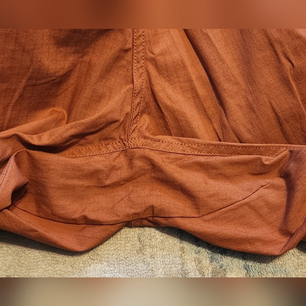 Men's Cotopaxi Salto Ripstop. Rust Color. Size XL. Like New. - Picture 6 of 8
